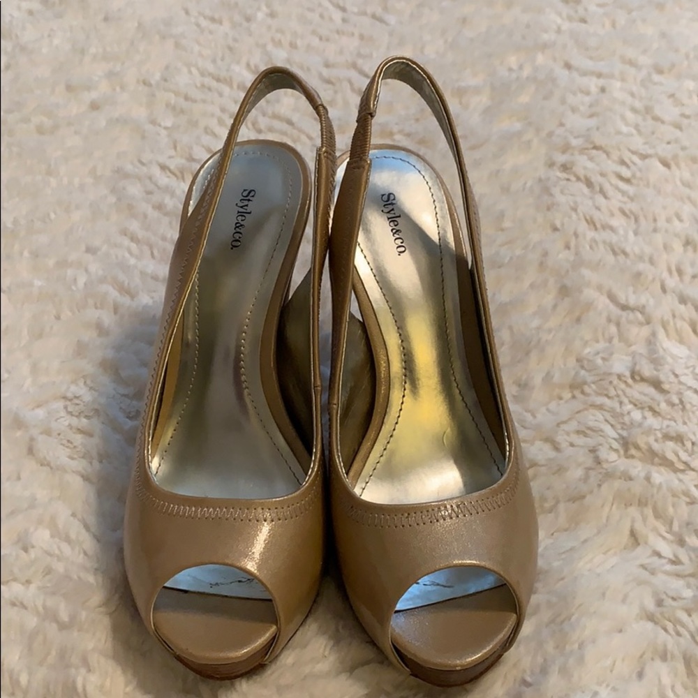 Style & Co heels
